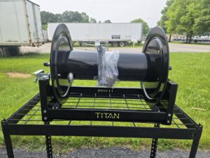 Titan 18 inch powder coated hose reel with 1/2 inch manifold