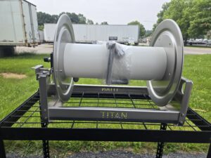 Titan 18 inch Aluminum Hose Reel with 1/2 inch manifold
